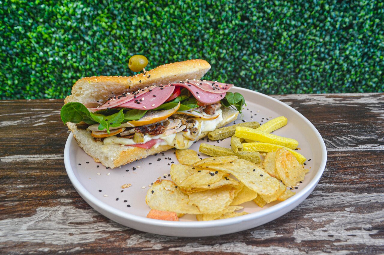 Deli Barlovento  signature dishes Club Sandwich, Fresh Juices, Coffee